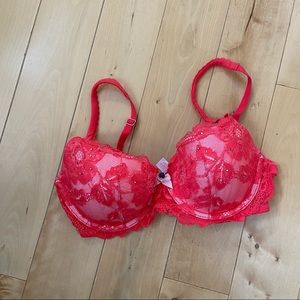 Victoria's Secret Body by Vitoria 32D